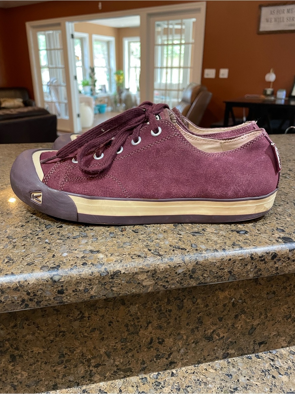 Keen Plum Royal Coronado III Sneaker Low-Top Suede Leather W Sz 9 Very Cool!